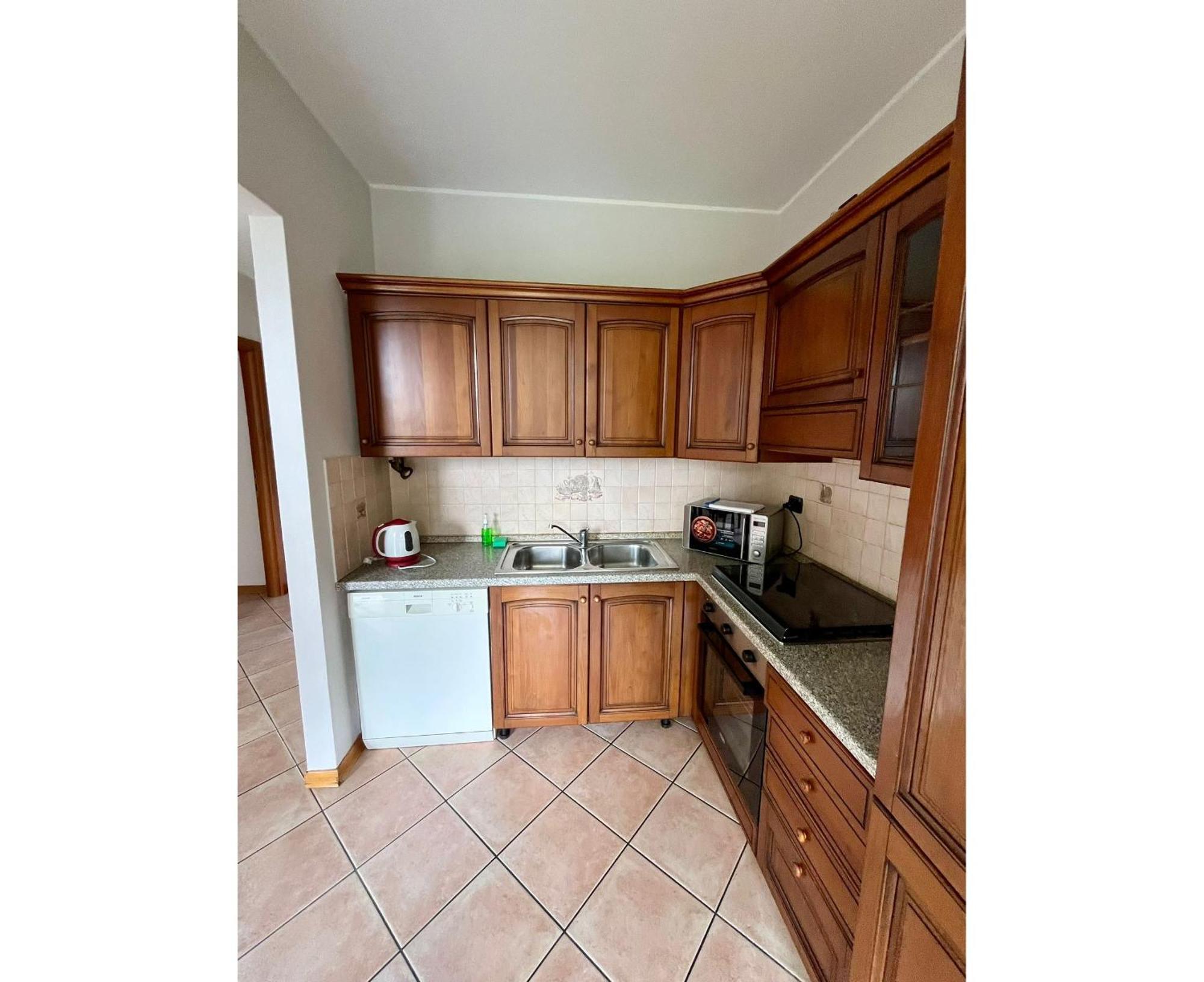 Apartment With Garden And Garage Dongo - Larihome A28 외부 사진